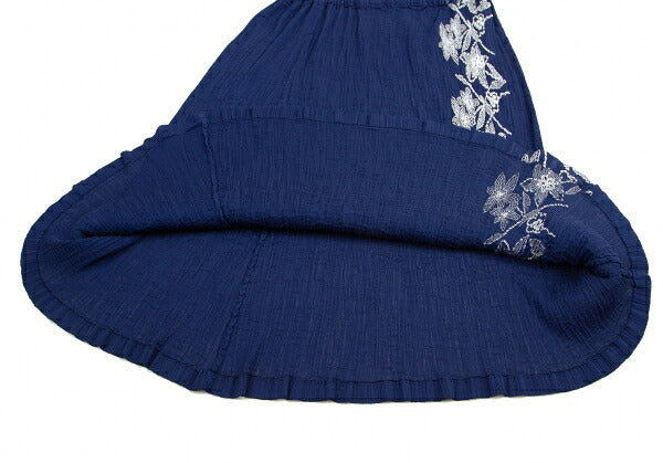 ISSEY MIYAKE me Pleated Floral Embroidered Skirt Navy Size M