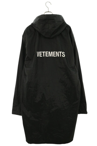 VETEMENTS Back Logo Print Polyester Coat