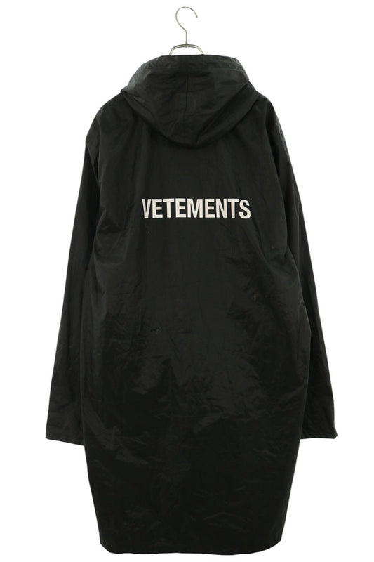 VETEMENTS Back Logo Print Polyester Coat