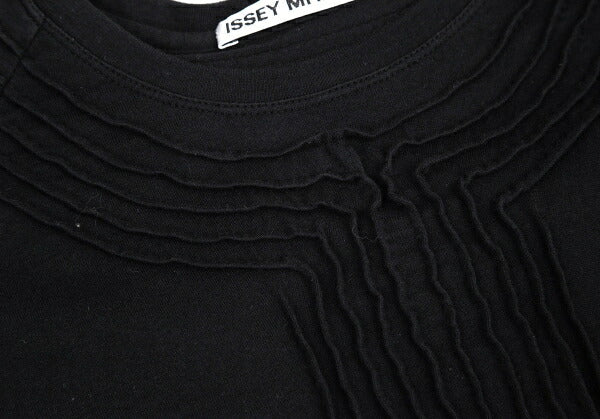 ISSEY MIYAKE Cotton Pleat Mixed-Material Cutsew Black Size 2