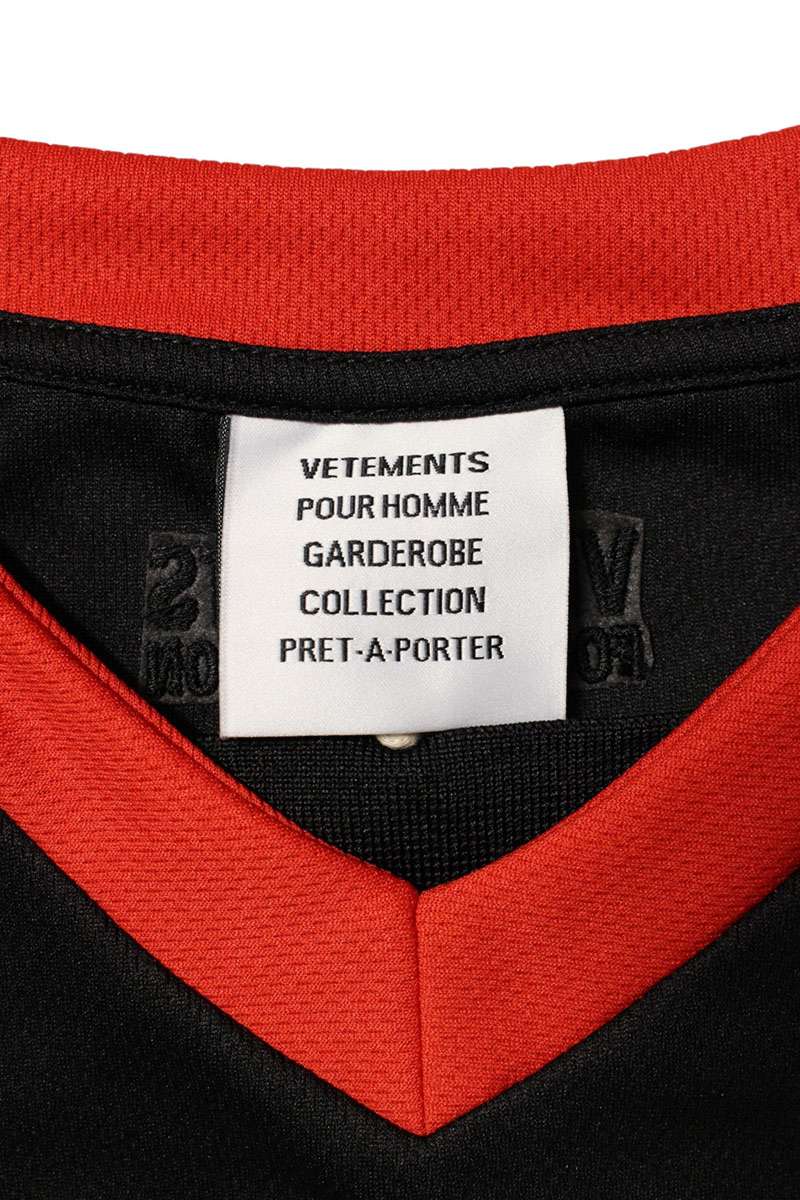 Vetements 26SS T-Shirt Black x Red Size XS