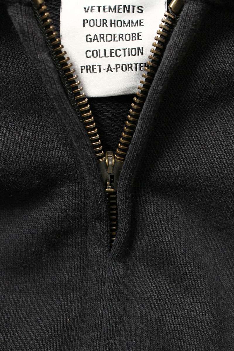 VETEMENTS 26SS Embroidered Zip-Up Hoodie Black Size S