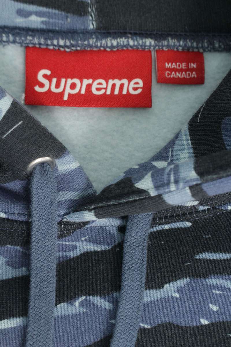 SUPREME FW24 Small Box Camo Pullover Hoodie Blue Size L