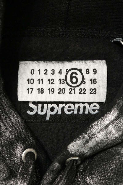 SUPREME x MM6 Foil Box Logo Hoodie Black Size M