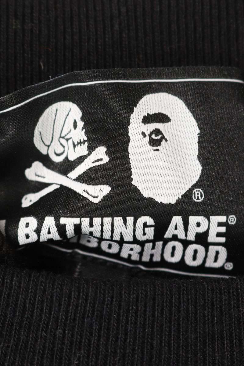 A BATHING APE x NEIGHBORHOOD Front Logo Sweatshirt Size XL