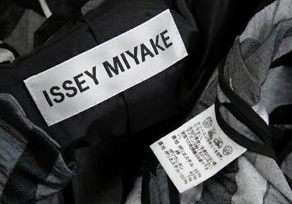 ISSEY MIYAKE Irregular Houndstooth 1B Jacket Black Size 2