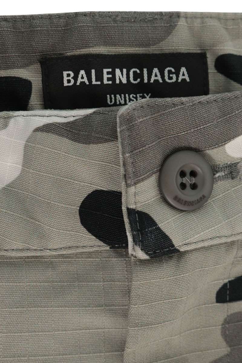 BALENCIAGA Camo Cotton Pants Size 44