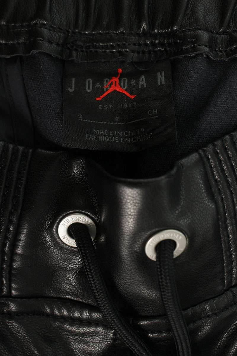 NIKE JORDAN BRAND M J AIR JDN VGN LTHR SHORT Size 30