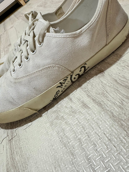 Vintage Maison Margiela Shoes - Maison Margiela Tabi Canvas Sneakers White Size 42 26.5cm - Authentic Archive