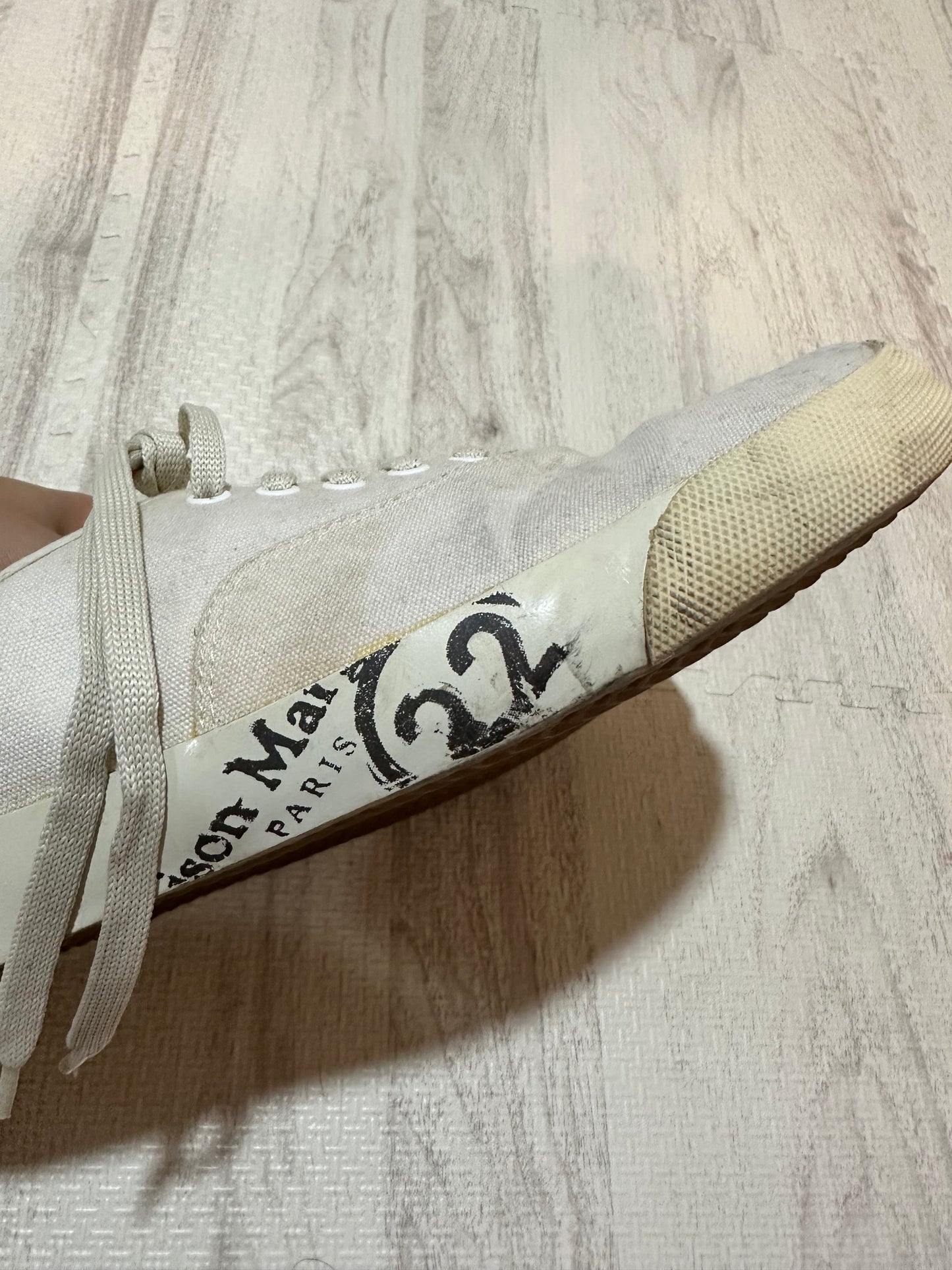 Maison Margiela - Maison Margiela Tabi Canvas Sneakers White Size 42 26.5cm