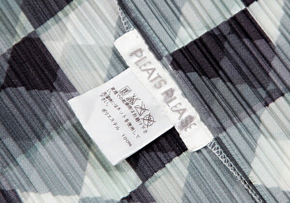 PLEATS PLEASE Pleated Diamond Print Jacket Gray Size 3