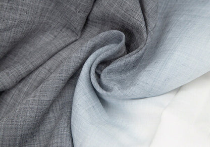 ISSEY MIYAKE 132 5. Gradient Tunic White/Gray Blouse Size 2
