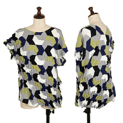 ISSEY MIYAKE Arrow Feather Embossed Blouse Multi Size M