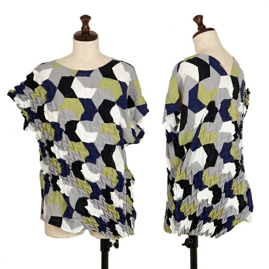 ISSEY MIYAKE Arrow Feather Embossed Blouse Multi Size M