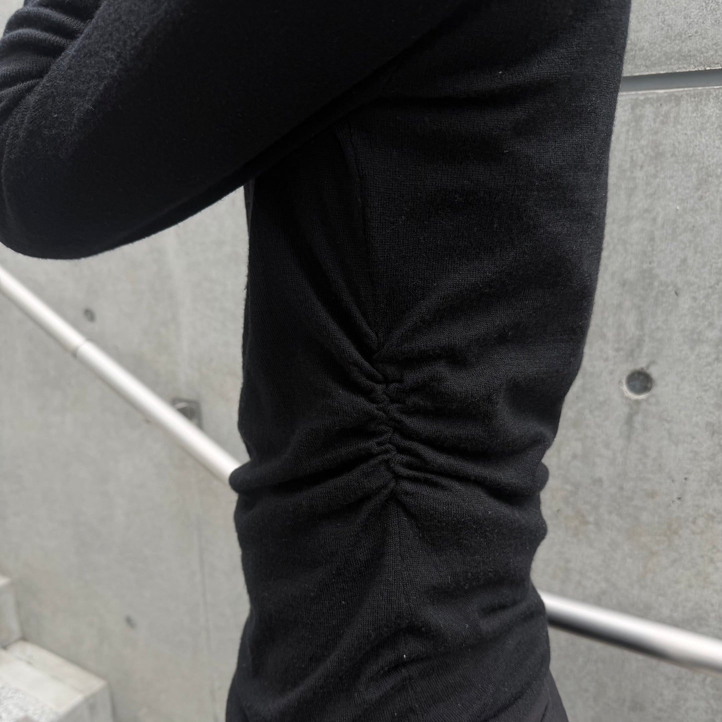MM6 07AW Black Wool Cashmere Gather Knit Sweater