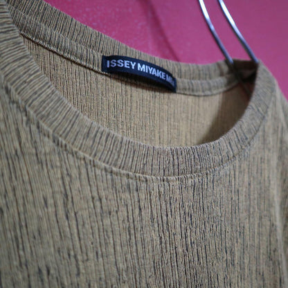 Issey Miyake Yellow Oversized 3D Patterned T-Shirt Size M