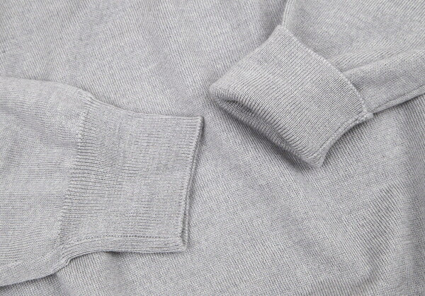 ARMANI COLLEZIONI Wool V-Neck Sweater Gray Size L