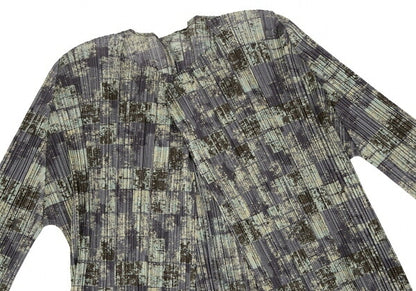 PLEATS PLEASE Faded Check Print Cardigan Gray Size 3