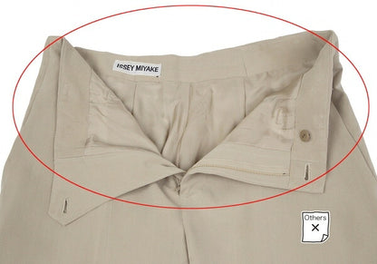 ISSEY MIYAKE Tuck Tapered Rayon Blend Pants Beige Size L