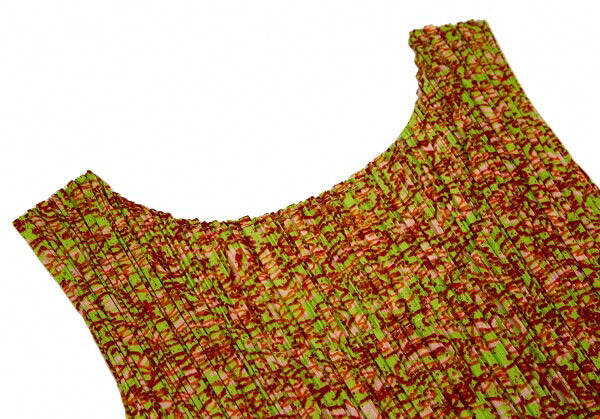 PLEATS PLEASE Elephant Patch Graphic Print Top Green Size 3