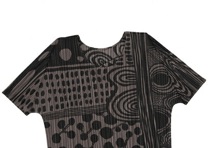 PLEATS PLEASE Multi-Pattern Print T-Shirt Brown Size 3