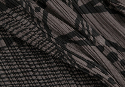 PLEATS PLEASE Multi-Pattern Print T-Shirt Brown Size 3