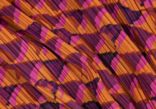 PLEATS PLEASE Geometric Print Pleated T-Shirt Orange Size 3