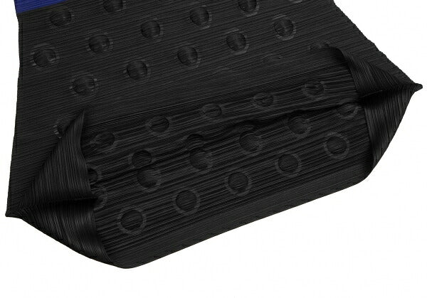 PLEATS PLEASE Circle Embossed Pleats Black Multi Dress Size 3