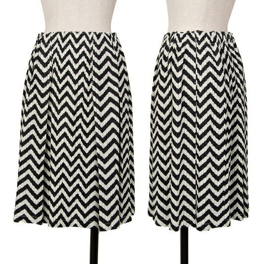 PLEATS PLEASE Zigzag Border Pleated Skirt Ivory Black Size 3