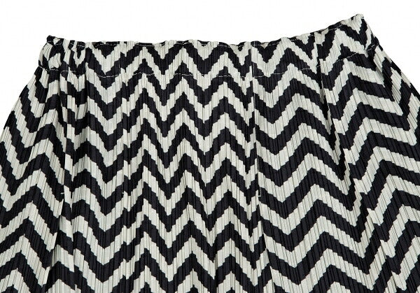 PLEATS PLEASE Zigzag Border Pleated Skirt Ivory Black Size 3