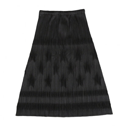 PLEATS PLEASE Polyester Star Embossed Skirt Black Size 3