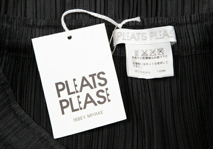 PLEATS PLEASE Polyester Star Embossed Skirt Black Size 3