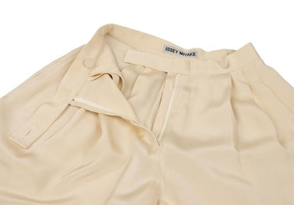 ISSEY MIYAKE Silk Tuck Design Pants Cream Size M