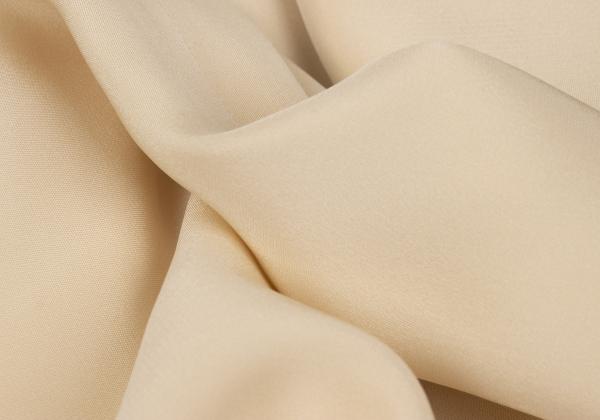 ISSEY MIYAKE Silk Tuck Design Pants Cream Size M