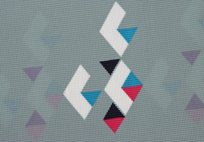 ISSEY MIYAKE me Triangle Print Box Pleat T-Shirt Gray Size F