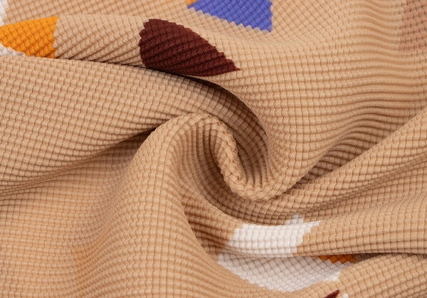 ISSEY MIYAKE me Triangle Print French T-Shirt Beige Size F
