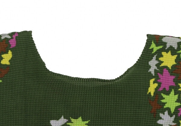 ISSEY MIYAKE me Tree Print Pleated T-Shirt Green Size F