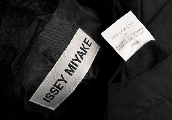 ISSEY MIYAKE Poly Back Belt Fur Padded Coat Black Size 2