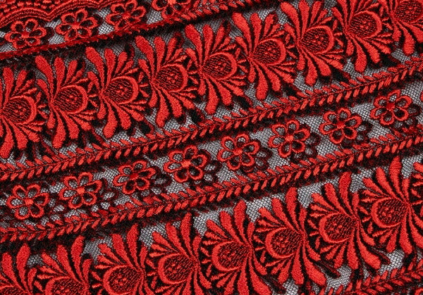 COMME des GARCONS Floral Embroidery Sheer Skirt Red Size M