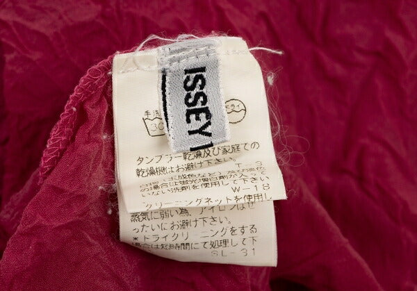 ISSEY MIYAKE Wrinkled High Neck Long Sleeve Pink Size M