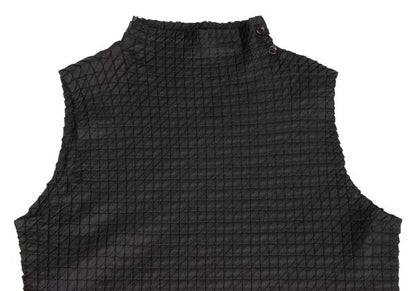 ISSEY MIYAKE Slanted Box Pleat Sleeveless Top Black Size 3