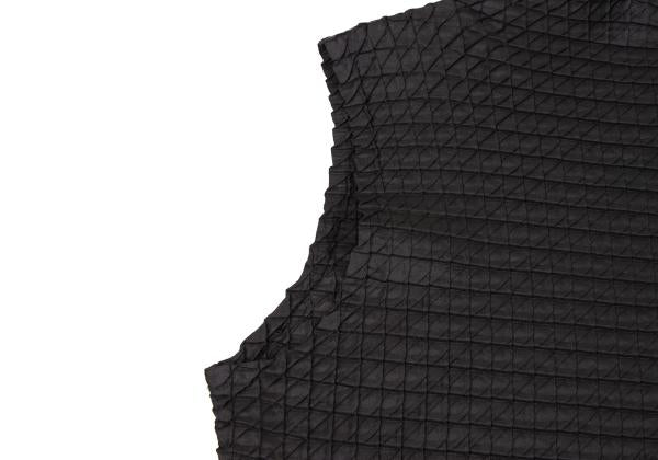 ISSEY MIYAKE Slanted Box Pleat Sleeveless Top Black Size 3