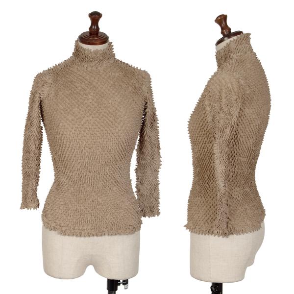 ISSEY MIYAKE Thorn Pleat High Neck Top Brown Size M