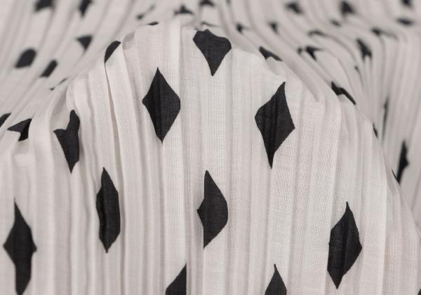ISSEY MIYAKE Pleated Patterned Wrap Skirt Size 2