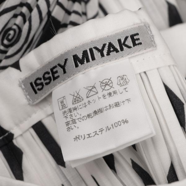 ISSEY MIYAKE Pleated Patterned Wrap Skirt Size 2