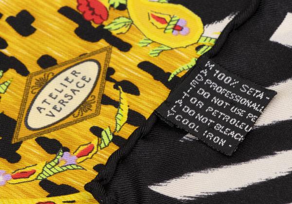 GIANNI VERSACE Silk Scarf Multicolor