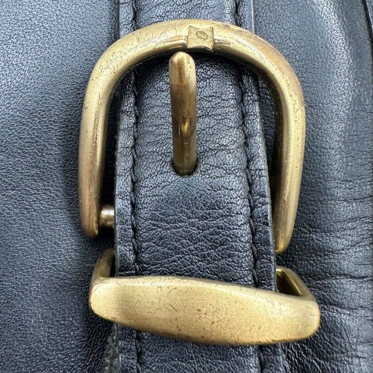OLD COACH Vintage Turnlock All-Leather Backpack Black