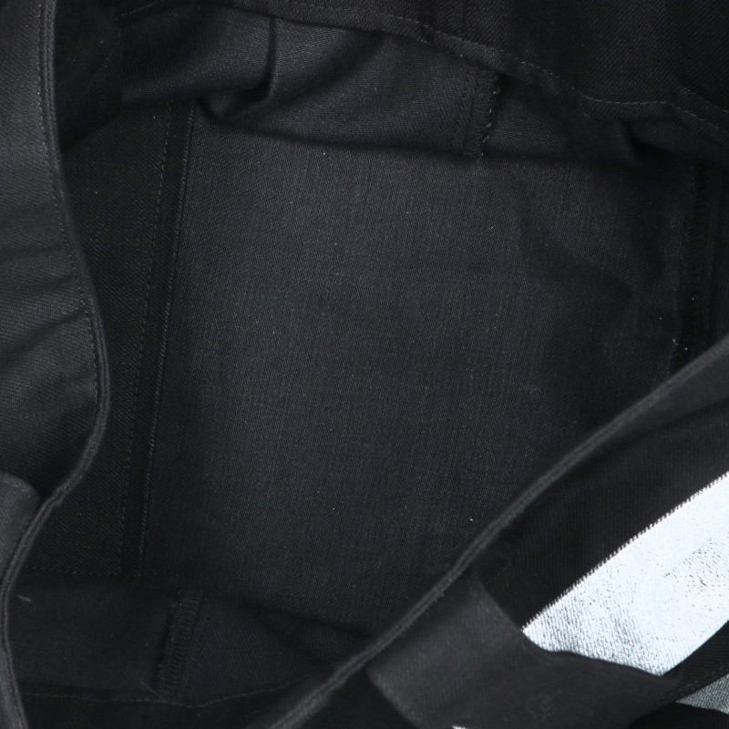 JULIUS 25SS Graphic Print Denim Tote Bag Black