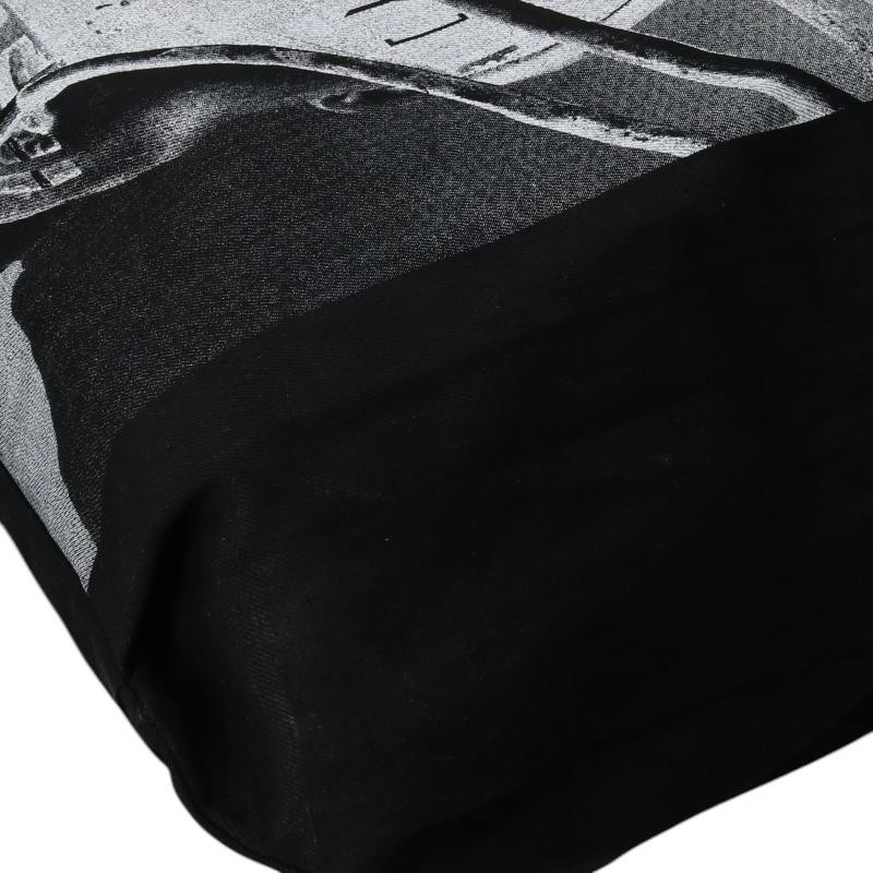 JULIUS 25SS Graphic Print Denim Tote Bag Black