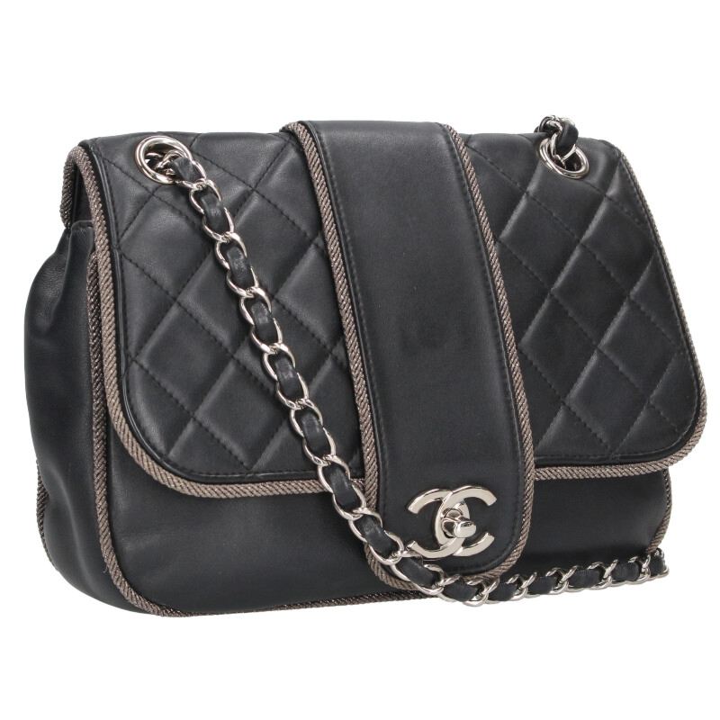 CHANEL Matelasse Lambskin Chain Shoulder Bag Size ONE SIZE